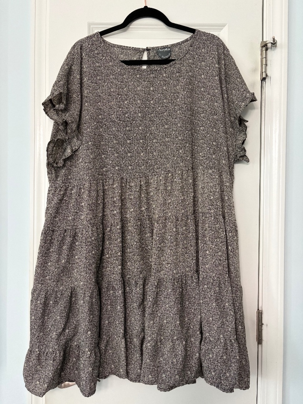 Arula Short Sleeve Babydoll Dress